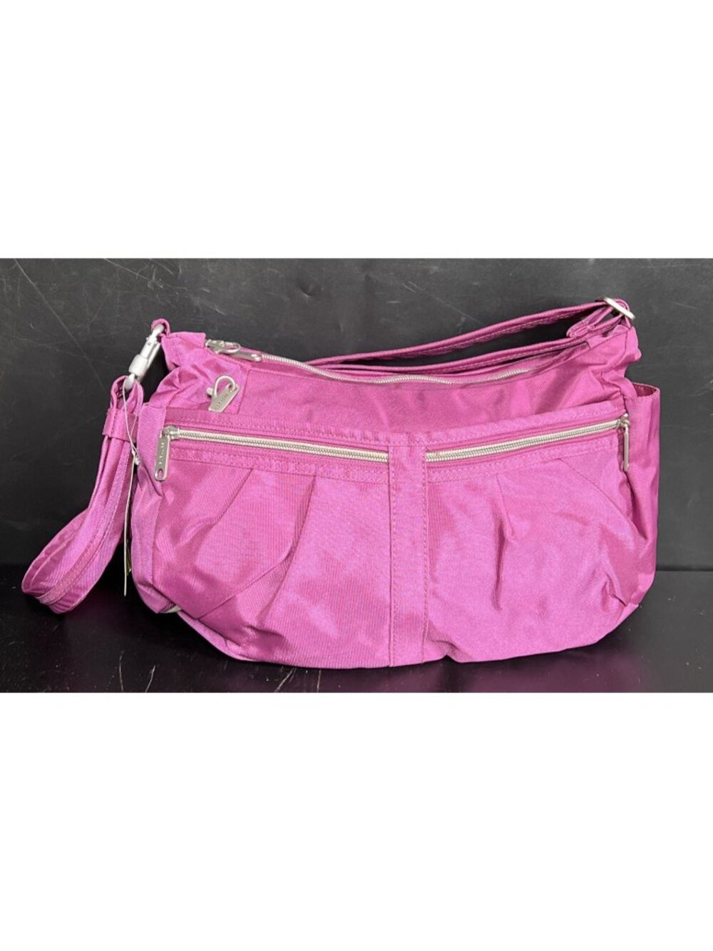 Travelon Crossbody Bag RFID Blocking Anti-Theft Locking Zippers Flashlight